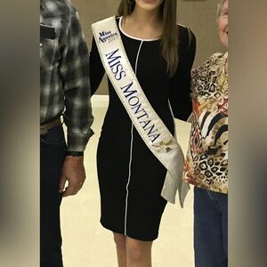 VENUS Black and White Dress